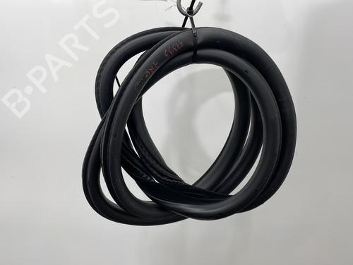 Used Rubber door seal PEUGEOT 508 SW I (8E_) 1.6 BlueHDi 120 (120 hp) 28498598