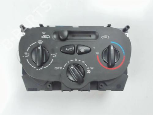 Climate control PEUGEOT 206 Hatchback (2A/C) 1.4 HDi eco 70 | BP21238040I5 