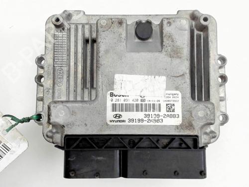 Used Engine control unit (ECU) HYUNDAI ix35 (LM, EL, ELH) 1.7 CRDi (116 hp) 31871640
