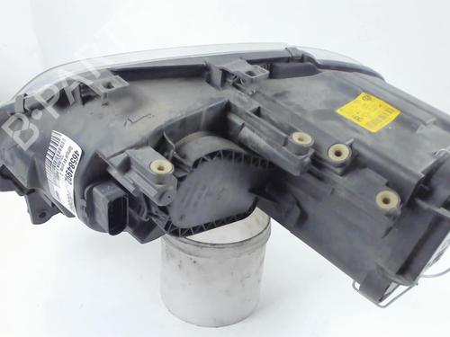 Right headlight VW TOURAN (1T1, 1T2) 1.9 TDI | BP20402924C29 