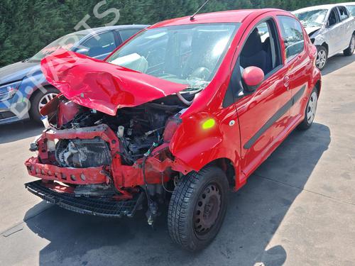 Brugte TOYOTA AYGO (_B1_) 1.0 (KGB10_, KGB10R) 4968543