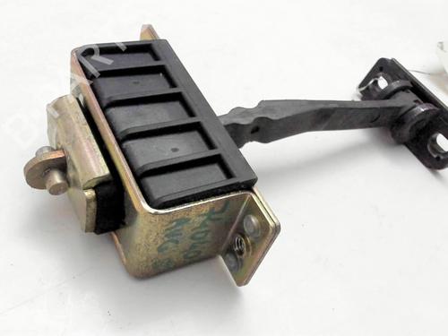 Hinge/Door check strap MERCEDES-BENZ C-CLASS (W203) C 200 CDI (203.004) | BP26963993C146 