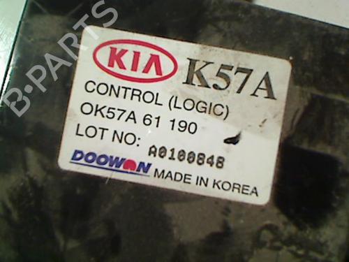Climate control KIA CARNIVAL I (UP) 2.9 TDi | BP22914396I5 