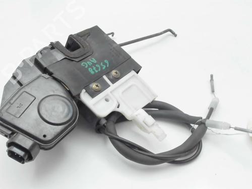 Front left lock HYUNDAI SANTA FÉ I (SM) 2.0 CRDi 4x4 | BP21239359C98 
