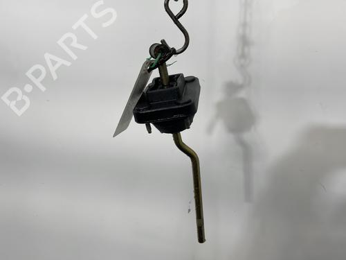 Used Gear lever PEUGEOT 206 Hatchback (2A/C) 1.4 i (75 hp) 30479818