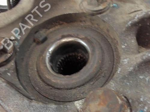 Used Right front steering knuckle Right front steering knuckle CHEVROLET CRUZE (J300) 2.0 CDI (150 hp) 20452040 20452040