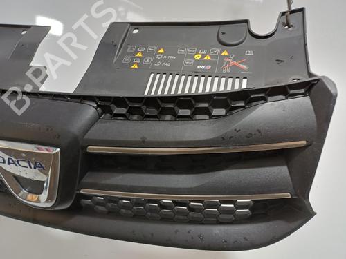 Grill DACIA SANDERO II TCe 90 (B8M1, B8MA, B8AC) | BP38066972C40 - Image 4