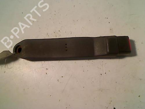 Used Seat buckle TOYOTA HILUX V Pickup (_N_, KZN1_, VZN1_) 2.4 D 4WD (LN105, LN110) (83 hp) 21230970