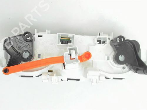 Used Climate control Climate control PEUGEOT 2008 I (CU_) 1.2 THP 110 / PureTech 110 (110 hp) 20463614 20463614