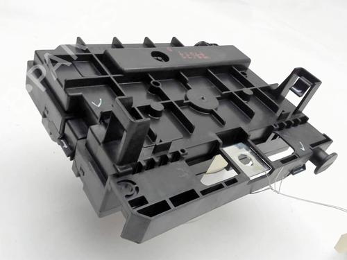 Fuse box PEUGEOT 308 I (4A_, 4C_) 1.6 HDi | BP29212990E1 