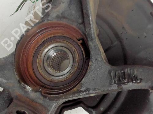 Used Right front steering knuckle TOYOTA YARIS (_P13_) 1.3 (NSP130_, NSP130) (99 hp) 20390673