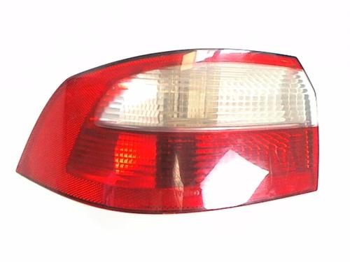 Used Left taillight RENAULT LAGUNA II (BG0/1_) 1.9 dCi (BG08, BG0G) (120 hp) 20448025