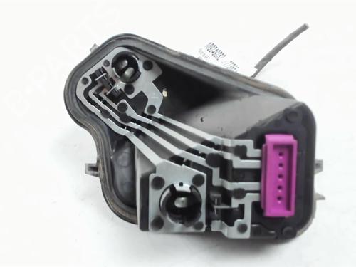 Used Lamp holder RENAULT MEGANE III Grandtour (KZ0/1) 1.5 dCi (KZ09, KZ0D, KZ1G, KZ29, KZ14, KZ1W, KZ10, KZ1F,... (110 hp) 27638482