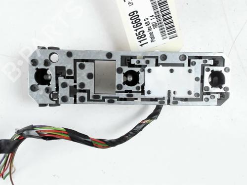 Support de lampe PEUGEOT 1007 (KM_) 1.4 HDi (68 hp) 31654103