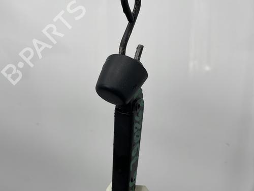 Used Rear windshield wiper arm Rear windshield wiper arm MINI MINI CLUBMAN (R55) Cooper (120 hp) 32363568 32363568
