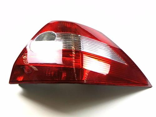 Right taillight RENAULT MEGANE II Saloon (LM0/1_) 1.5 dCi (LM0F, LM0T, LM2B) | BP20461317C35 