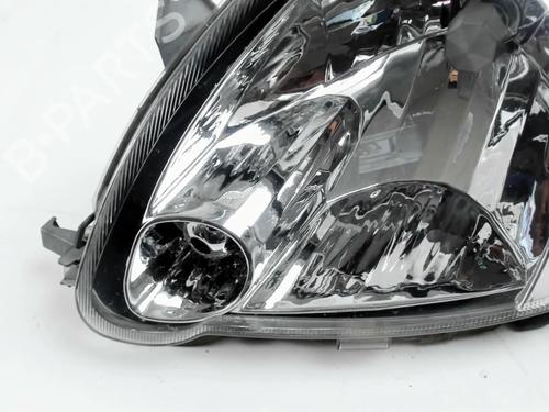 Left headlight TOYOTA YARIS (_P1_) 1.3 (SCP12_, SCP13_, SCP12R, SCP13R) | BP29844124C28 