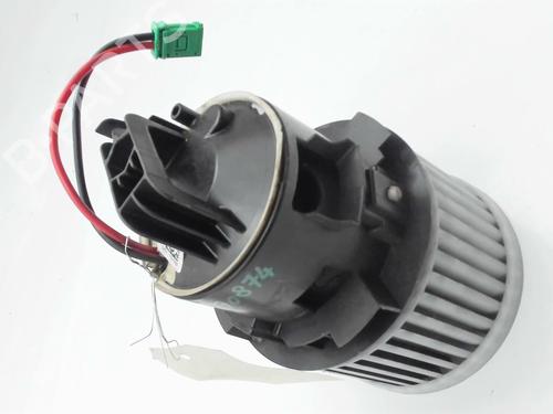Heater blower motor PEUGEOT 308 II (LB_, LP_, LW_, LH_, L3_) 1.6 HDi | BP20420390M62 
