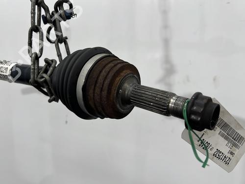 Used Right front driveshaft Right front driveshaft CITROËN C1 II (PA_, PS_) 1.2 VTi 82 (82 hp) 32482392 32482392