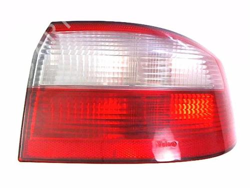 Used Right taillight RENAULT LAGUNA II (BG0/1_) 1.9 dCi (BG08, BG0G) (120 hp) 20459981