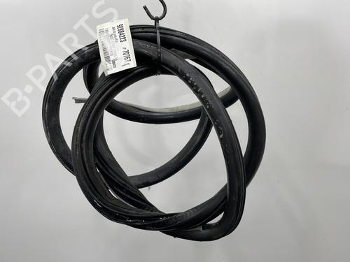 Gummiliste VW PASSAT B5.5 Variant (3B6) 1.9 TDI (130 hp) 20440286