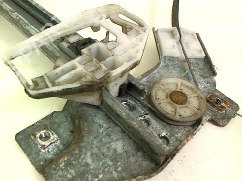 Used Front right window mechanism Front right window mechanism PEUGEOT PARTNER Box Body/MPV (5_, G_) 1.9 D (69 hp) 20432433 20432433