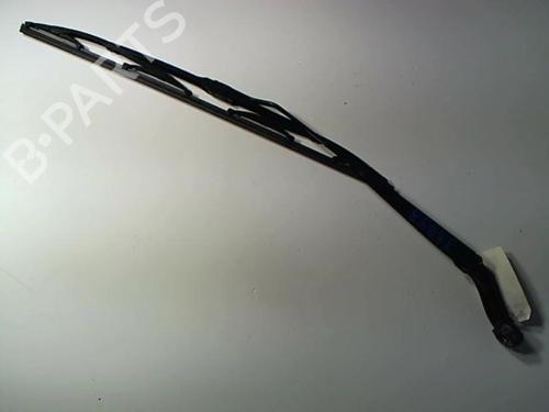 Used Front windshield wiper arm NISSAN MICRA III (K12) 1.5 dCi (65 hp) 20430602