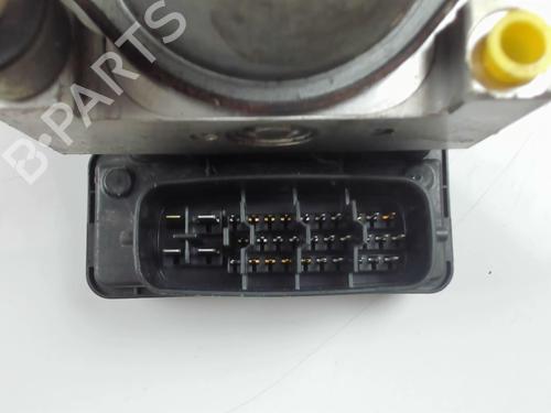 Used ABS pump TOYOTA YARIS VERSO (_P2_) 1.3 (NCP20_, NCP22_, NCP20R, NCP22R) (84 hp) 20401256