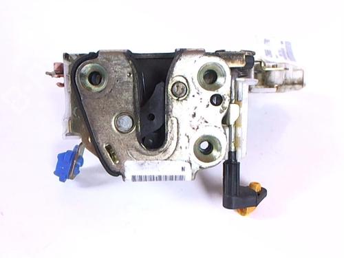 Used Front left lock NISSAN ALMERA II (N16) 1.5 (90 hp) 20462148