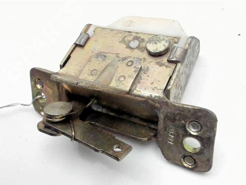 Tailgate lock OPEL CORSA A Hatchback (S83) 1.4 i (F08, M08, F68, M68) | BP22414885C101 