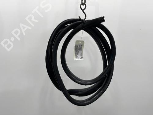 Used Rubber door seal DACIA DUSTER (HS_) 1.5 dCi (109 hp) 20439057