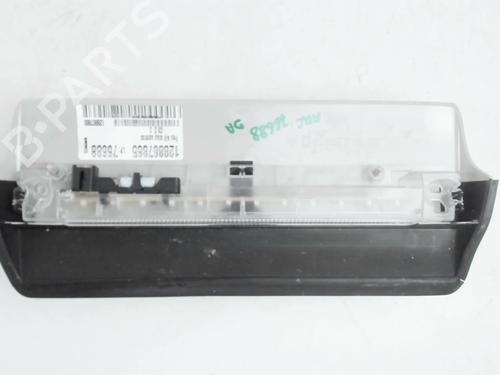 Third brake light CITROËN C5 III (RD_) 2.0 HDi 165 (RDRHHA, RDRHH8) | BP37252102L11 - Image 3
