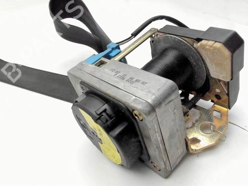 Front left seatbelt VW GOLF IV (1J1) 1.6 | BP32264113I26