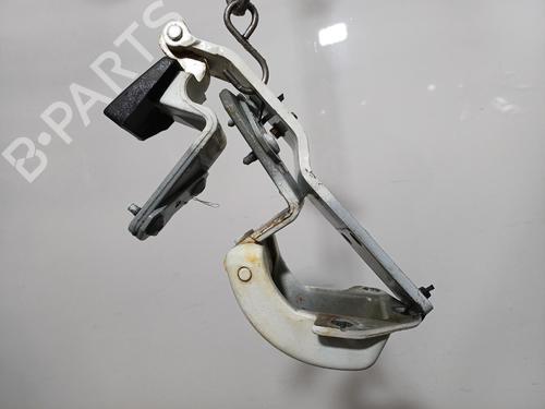 Used Hinge/Door check strap Hinge/Door check strap RENAULT MASTER II Van (FD) 2.5 dCi (FD01, FD02, FD21, FD22, FD31, FD32, FD3Y, FD71,... (120 hp) 40199318 40199318