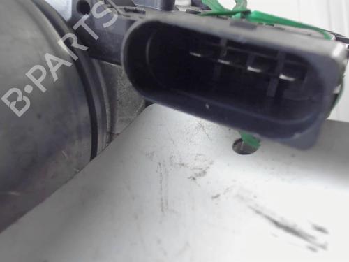 Used Front wiper motor Front wiper motor VW TOURAN (5T1) 2.0 TDI (150 hp) 20428416 20428416
