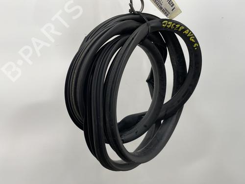 Rubber door seal DACIA SANDERO II 1.0 SCe 75 (B8JC, B8JD) | BP28361968C142 