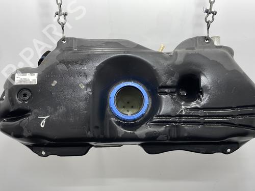 Used Fuel tank TOYOTA YARIS (_P1_) 1.3 (SCP12_, SCP13_, SCP12R, SCP13R) (87 hp) 29625322