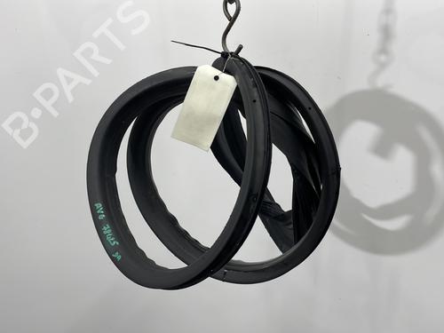 rubber-door-seal-renault-clio-v-b7_-2019-30864202 main image