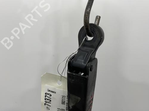 Used Front windshield wiper arm Front windshield wiper arm 22695915 22695915