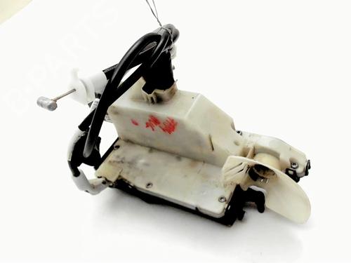 Front left lock PEUGEOT 2008 I (CU_) 1.2 PureTech 82 | BP28498715C98 