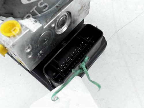 Used ABS pump ABS pump PEUGEOT 2008 II (UD_, US_, UY_, UJ_, UR_, UC_) 1.2 PureTech 100 (USHNK) (101 hp) 36525984 36525984