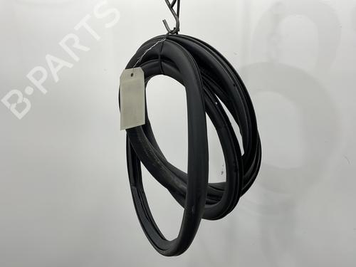 Rubber door seal OPEL MOKKA / MOKKA X (J13) 1.6 CDTI (_76) | BP25122726C142 