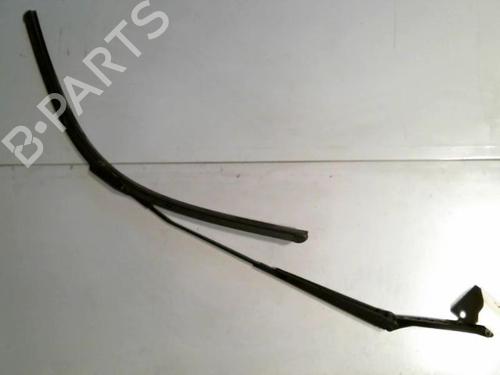Used Front windshield wiper arm PEUGEOT 308 I (4A_, 4C_) 1.6 HDi (109 hp) 20454495