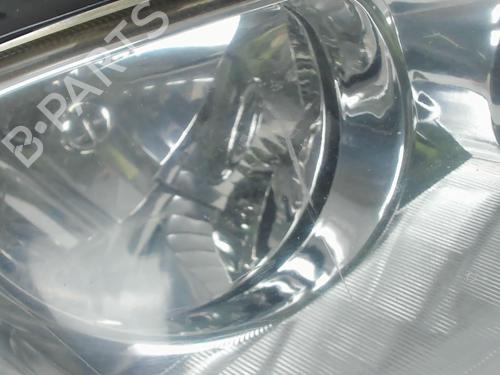 Right headlight KIA SORENTO I (JC) 2.5 CRDi 4WD | BP20414786C29 