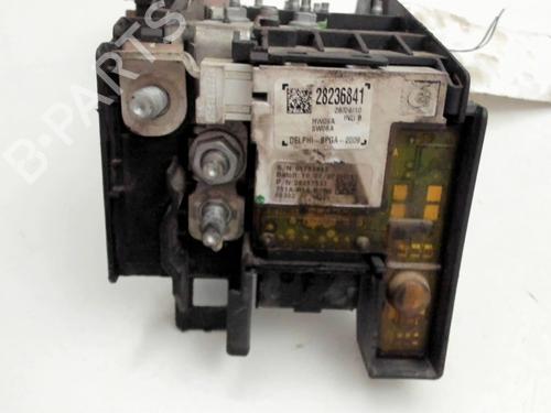 Electronic module PEUGEOT 5008 (0U_, 0E_) 1.6 HDi | BP37037496M83 - Image 3
