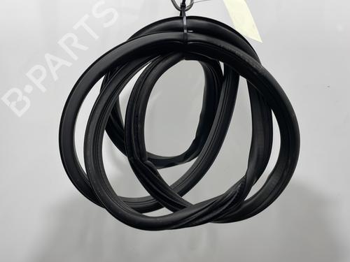 Gummiliste OPEL ASTRA G Estate (T98) 2.0 DI (F35) (82 hp) 31377026