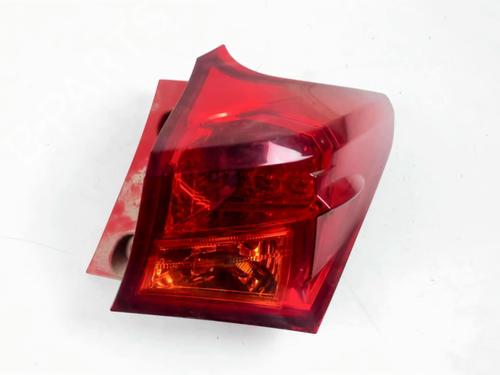Used Right taillight Right taillight TOYOTA AURIS (_E18_) 1.8 Hybrid (ZWE186_, ZWE186R) (136 hp) 33314792 33314792