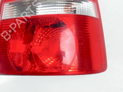 Højre baglygte VW TOURAN (1T1, 1T2) 1.9 TDI | BP29844301C35 