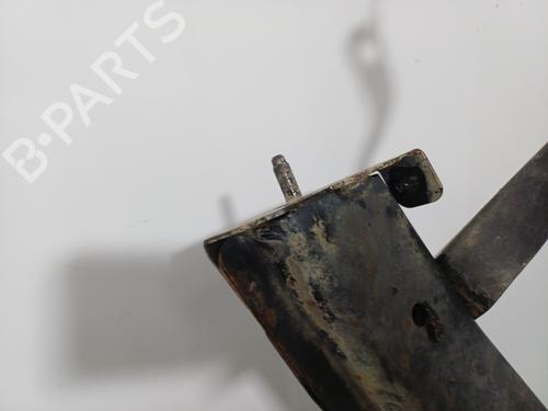 Travesaño Travesaño RENAULT CLIO III (BR0/1, CR0/1) [2005-2014] 36685153 36685153
