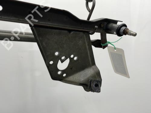 Used Front wipers mechanism Front wipers mechanism PEUGEOT 305 II Break (581E) 1.9 Diesel (64 hp) 23780486 23780486